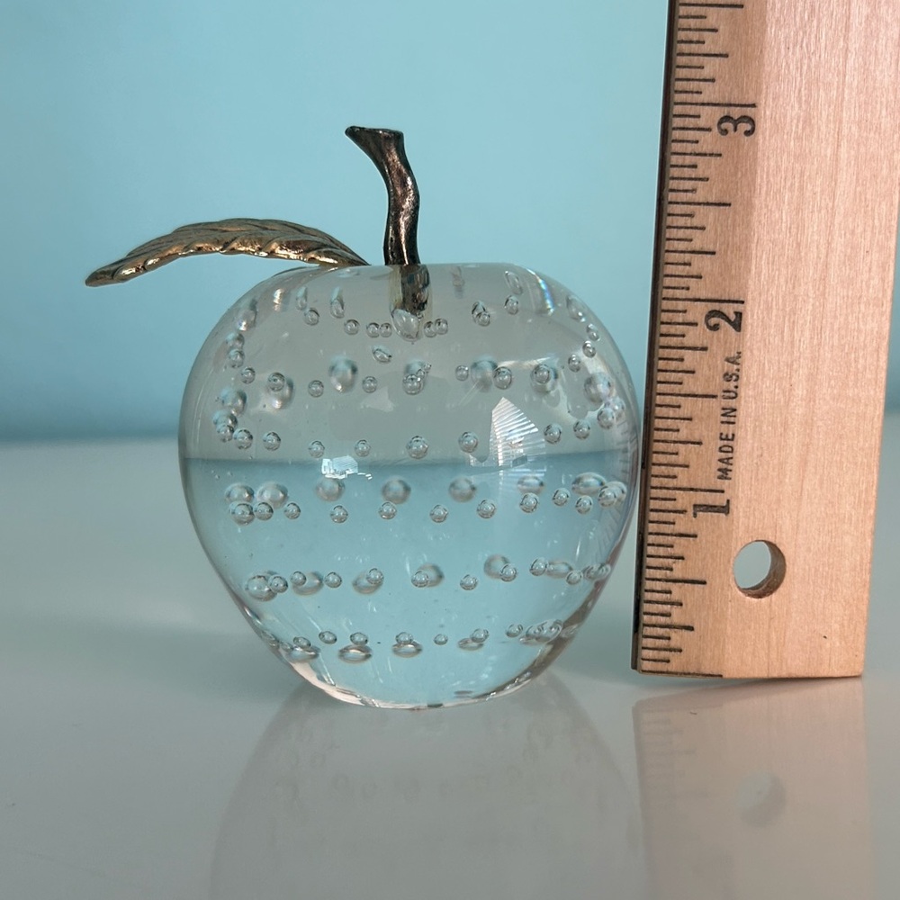 Glass Apple - Picture 5 of 6